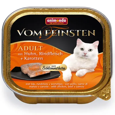 Корм для взрослых кошек animonda Vom Feinsten Adult с курицей, говядиной и морковью. На упаковке изображён белый кот и кусочек корма.