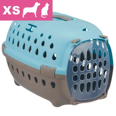 Transportkasse i plastik med blå top, grå bund og gennemsigtig dør. Øverst til venstre synlig tekst: XS samt silhuetter af hund og kat.