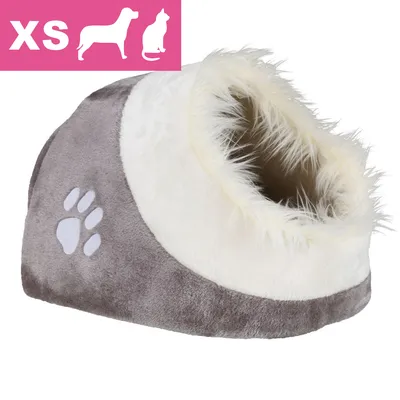 XS hund og kat seng i grå og hvid plys med pote-motiv, åbning med hvid pelskant. Velegnet til små kæledyr, synligt XS ikon med hund og kat silhuet.