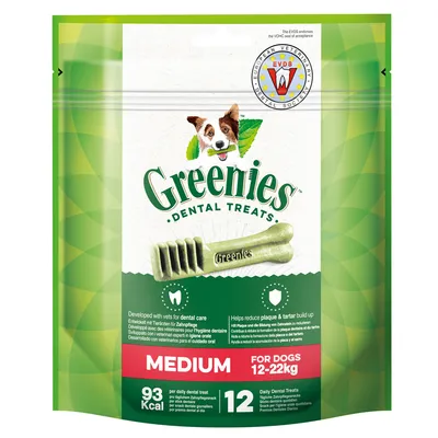 Greenies Dental Treats Medium voor honden 12-22 kg, 93 kcal per stuk, verpakking van 12 stuks. Ontwikkeld met dierenartsen voor gebitsverzorging, vermindert tandplak en tandsteen. EVDS-gecertificeerd.