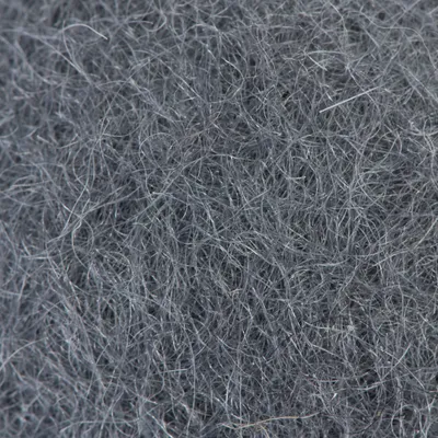 Närbild av grått filtmaterial med fin, tät struktur.