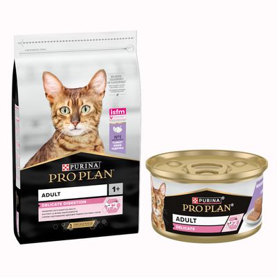 Purina Pro Plan Sterilised pour chat, sachet Renal Plus et boîte Maintenance. Texte visible : Bi-nutrition, isfm, No1 Turkey Dinde Hindi Eti, Designed to be recyclable.