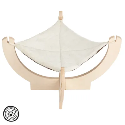 Hamaca de madera con funda de tela blanca, apta para mascotas. Diseño moderno con marco de madera curvado.
