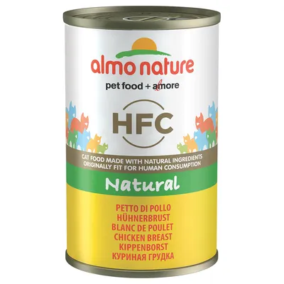 Lata de comida para gato almo nature HFC Natural, peito de frango. Texto visível: 'cat food made with natural ingredients originally fit for human consumption'.