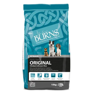 Burns Original Chicken & Brown Rice koiranruoka, Adult Senior, All Breeds, 15 kg. Pakkauksessa kolme koiraa ja englanninkielistä tuotetekstiä.