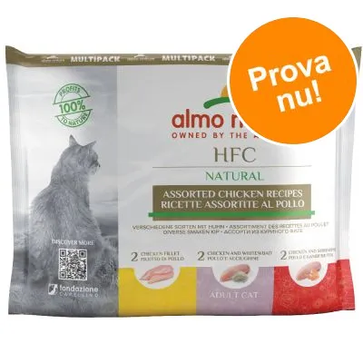 almo nature HFC Natural Assorted Chicken Recipes multipack för vuxen katt, 100 % naturligt, Prova nu! Text på engelska och italienska synlig på förpackningen.