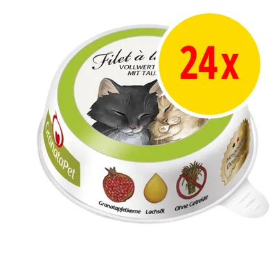 GranataPet kattmat, text: Filet à la..., Granatapfelkerne, Lachsöl, Ohne Getreide, 24x. Bild på två katter och symboler för ingredienser.