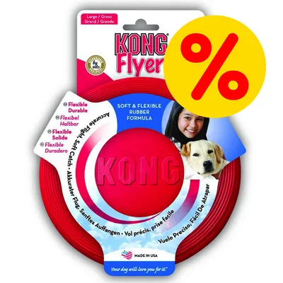 KONG Flyer Large, disco rosso in gomma flessibile. Testo visibile: Soft & Flexible Rubber Formula, Flexible Durable, Made in USA. Simbolo percentuale giallo per offerta.