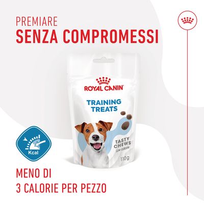 Royal Canin Training Treats Tasty Chews 110 g, meno di 3 calorie per pezzo, premiare senza compromessi, low calorie, immagine confezione con cane e simbolo Kcal.