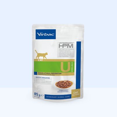 Virbac Veterinary HPM Cat Urology, 85 g. Felirat: Struvit- és oxalátkristályok feloldása & megelőzése, falatkák szószban, diétás javallat, minden méret számára.