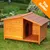 Houten hondenhok met overdekte veranda, zichtbaar in tuin. Oranje hoeklabel met witte tekst: Top Seller.