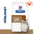 Hill's Prescription Diet j/d kattmat, texten RÖRLIGHET och en bild på en katt samt en orange kycklingsymbol syns på förpackningen.