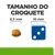 Tamanho do croquete: 8,5 mm ao lado de um dado azul de 16 mm para comparação visual.