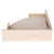 Plateforme d’angle en bois clair avec coussin beige amovible, adaptée pour installation dans un coin. Matériaux visibles : bois et tissu.