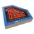 Krabplank van karton met Superman-logo in rood en zwart, blauwe rand. Bevat witte speelbal met rode stippen. DC Comics licentieproduct.