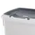 Hvid plastbeholder med gråt låg og fisksymbol, egnet til opbevaring af dyrefoder.