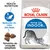 Royal Canin Home Life Indoor 27. Redução do odor das fezes. Tamanho do croquete adaptado. Health Nutrition. Embalagem com imagem de gato e croquetes visíveis.