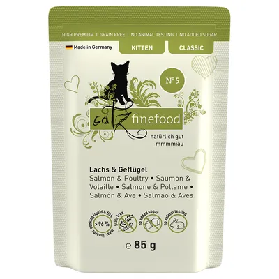 Catz Finefood Nr. 5, losos a drůbež, 85g. Vyrobeno v Německu, bez obilovin, bez testování na zvířatech, bez přidaného cukru, 96 % podíl masa a ryb.