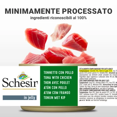 Schesir in jelly, tonnetto con pollo. Testo: minimamente processato, ingredienti riconoscibili al 100%. Composizione: tonnetto 51%, filetti di pollo 47%. Alimento complementare per gatti adulti.