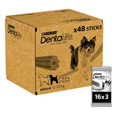 Purina Dentalife Daily Oral Care, verpakking met 48 sticks voor middelgrote honden (12-25 kg). Afgebeeld: hond en product. Enkelverpakking bevat 16x3 sticks.