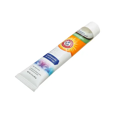 Arm & Hammer tandkräm för hundar, smak Coconut Mint, tub med 85 g. Hjälper till med frisk andedräkt och friska tänder.