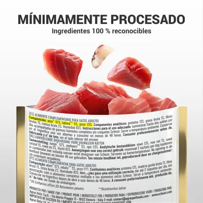 Texto: 'Mínimamente procesado. Ingredientes 100 % reconocibles'. Composición destacada: atún 57 %, lubina 5 %, arroz 15 %. Lata abierta con trozos de pescado visibles.