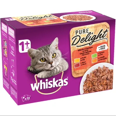 Ambalaj Whiskas Pure Delight pentru pisici adulte 1+ ani, selecție clasică în gelatină: pui, vită, miel, pasăre, 12 plicuri. Imagine cu o pisică și mâncare umedă pe cutie.