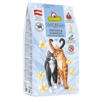 GranataPet DeliCATessen Seefisch & Garnelen, crocchette per gatti. Testo visibile: senza cereali, semi di melagrana, olio di salmone, cozza verde. Prodotto in Austria, no test su animali.