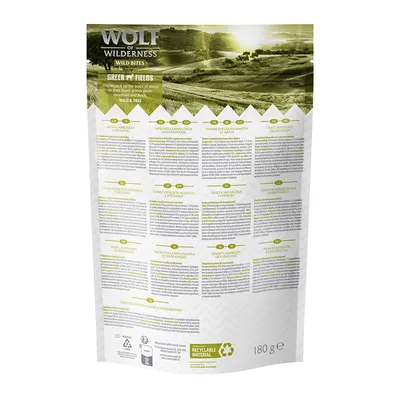Wolf of Wilderness Wild Bites Green Fields, viande d’agneau fraîche et petits pois, sachet de 180 g, informations multilingues, matériau recyclable indiqué au dos.