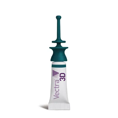 Pojedyncza pipeta z widocznym napisem Vectra 3D na białym tle, opakowanie z zielonym aplikatorem.