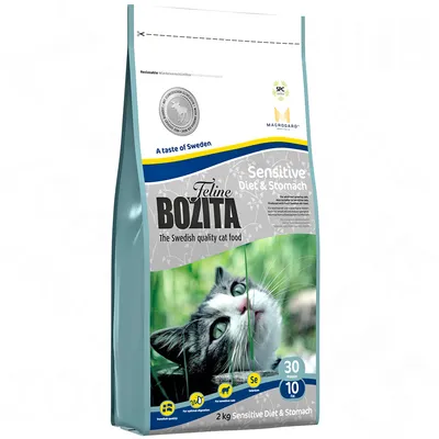 Pachet hrană uscată pentru pisici Feline Bozita Sensitive Diet & Stomach, 2 kg. Text vizibil: The Swedish quality cat food, 30% proteină, 10% grăsime, Se, pentru digestie optimă.