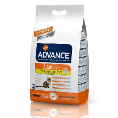 Advance Adult 1-10 years with Chicken and Rice kattefoder, 3 kg. Tekst: New Formula, ImmunePlus, scientifically proven, healthy skin and shiny coat, urinary care, dental protection, intestinal health.
