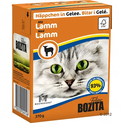 Feline Bozita s jahňacím, 370 g. Text: Häppchen in Gelee, Mit Lamm, 93 % mäsa v kúskoch. Obrázok mačky a ovce na obale. FSC, MacroGard.
