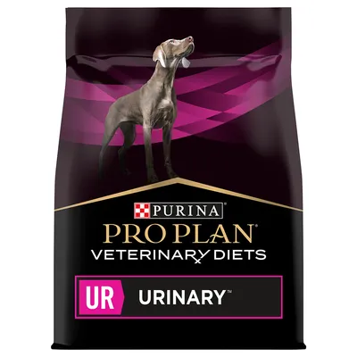 Purina Pro Plan Veterinary Diets UR Urinary храна за кучета, опаковка с лилав дизайн и изображение на куче.