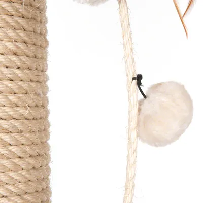 Sisalreb kradsetræ med hængende plysbold. Materialer: sisal og plys. Kun delvist vist produkt.