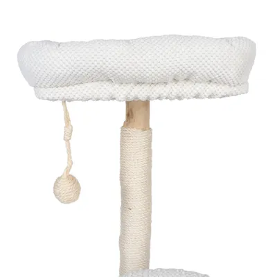 Kratzbaum mit weissem gepolstertem Liegeplatz, Holzsäule umwickelt mit Sisal und hängendem Spielball aus Seil.