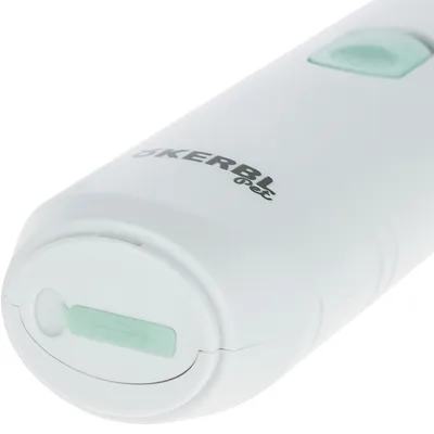 Kerbl pet elektrisches Gerät mit weissem Gehäuse und grünem Schalter, geeignet für Tierpflege.