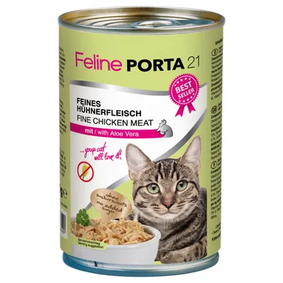 Feline Porta 21 carne di pollo fine con aloe vera, senza zuccheri aggiunti. Proposta di servizio: ciotola con pollo. Gatto raffigurato.