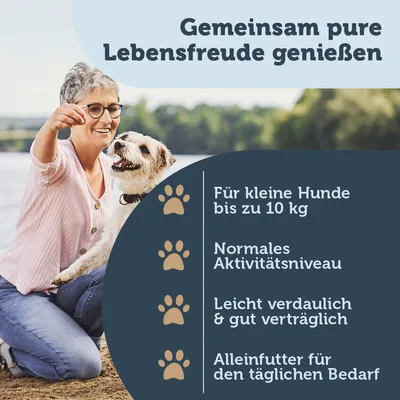 Texte en allemand : Für kleine Hunde bis zu 10 kg, Normales Aktivitätsniveau, Leicht verdaulich & gut verträglich, Alleinfutter für den täglichen Bedarf.