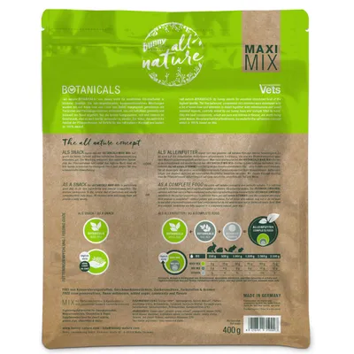 Упаковка Bunny all nature Botanicals Maxi Mix 400 г; видна таблица кормления по весу, значки без консервантов и витаминов, текст на английском и немецком языках, Made in Germany. Упаковка Bunny all nature Botanicals Maxi Mix 400 г; видна таблица кормления по весу, значки без консервантов и витаминов, текст на английском и немецком языках, Made in Germany.