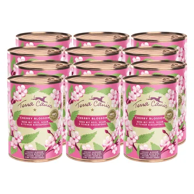 Lot de 12 boîtes Terra Canis Cherry Blossom, texte visible : Chicken with rice, sesame seeds & fine cherry purée. Étiquette avec fleurs de cerisier. Texte en anglais et allemand.
