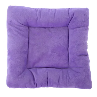 Lila gepolstertes Kissen mit weicher Oberfläche, quadratische Form.