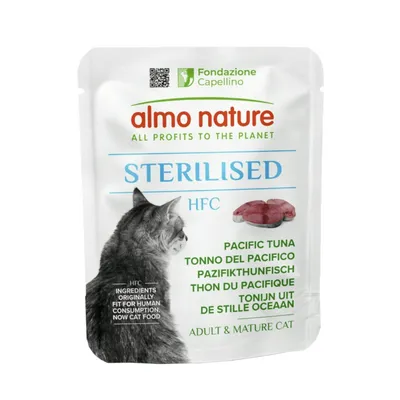 Almo Nature Sterilised HFC Pacific Tuna voor volwassen en oudere katten. Ingrediënten oorspronkelijk geschikt voor menselijke consumptie, nu kattenvoer. Fondazione Capellino-logo zichtbaar.