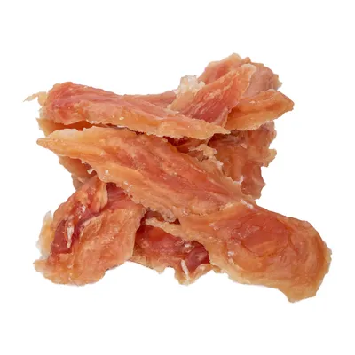 Mehrere getrocknete Fleischstreifen, naturbelassen und ohne sichtbare Verpackung. Mehrere getrocknete Fleischstreifen, naturbelassen und ohne sichtbare Verpackung.
