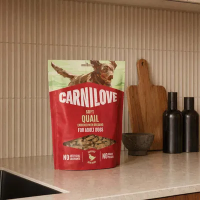 Carnilove Soft Kwartel verrijkt met oregano voor adult honden, geen kunstmatige kleurstoffen, geen granen of aardappelen, verrijkt met kruiden. Carnilove Soft Kwartel verrijkt met oregano voor adult honden, geen kunstmatige kleurstoffen, geen granen of aardappelen, verrijkt met kruiden.