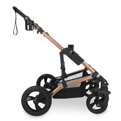Gestell eines Haustierwagens mit bronzefarbenem Rahmen, schwarzen Rädern und Netzkorb. Griff mit Halterung für Zubehör.