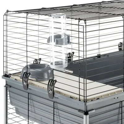 Small animal cage made of metal with mesh walls, plastic base, water bottle and food bowl. Suitable for keeping small pets.