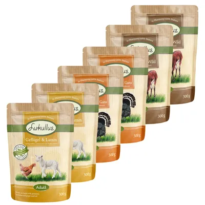 Lukullus cibo umido per cani, varietà: pollame e agnello, oca, selvaggina. Confezione da 300g, con ingredienti naturali.
