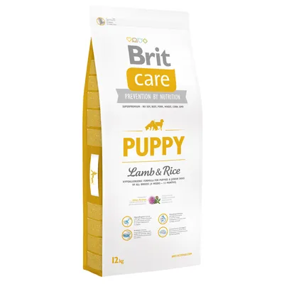 Sac Brit Care Puppy Lamb & Rice 12 kg, texte visible : Prevention by Nutrition, superpremium – no soy, beef, pork, wheat, corn, GMO, formule hypoallergénique pour chiots.