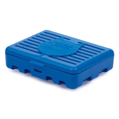 Cutie albastră din plastic cu fante de aerisire, inscripționată vizibil cu „Catit” și contur de cap de pisică pe capac.